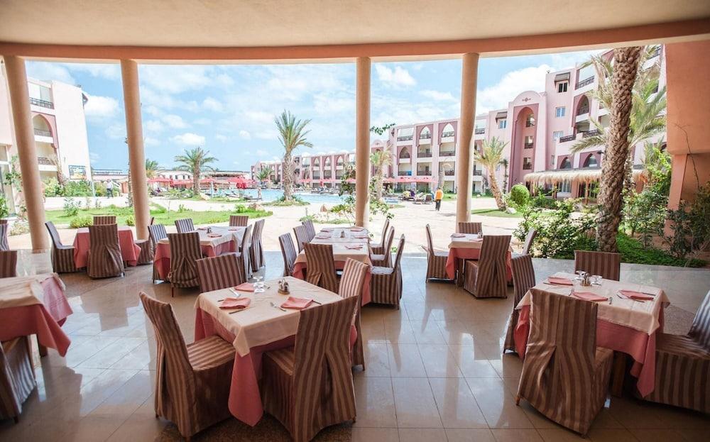 זרזיס Hotel & Club Lella Meriam מראה חיצוני תמונה